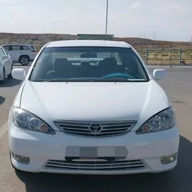 Toyota Camry 2005