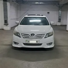 Toyota Camry 2011