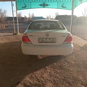 Toyota Camry 2005