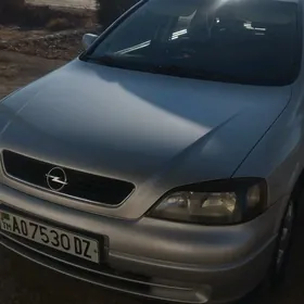 Opel Astra 2003