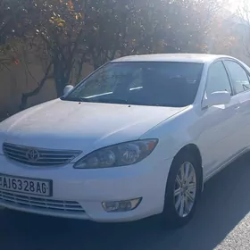 Toyota Camry 2004