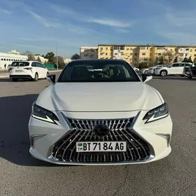 Lexus ES 350 2019