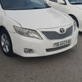 Toyota Camry 2010