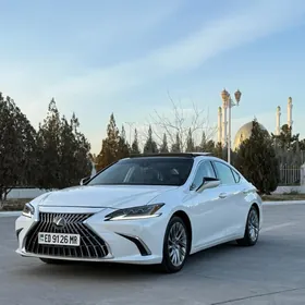 Lexus ES 350 2020