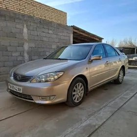 Toyota Camry 2005