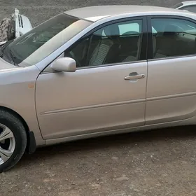 Toyota Camry 2003