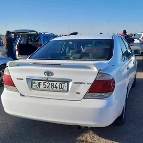 Toyota Camry 2004