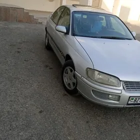 Opel Omega 1996