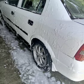 Opel Astra 2001