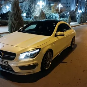 Mercedes-Benz CLA 2016