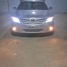 Toyota Camry 2010