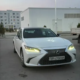 Lexus ES 350 2019