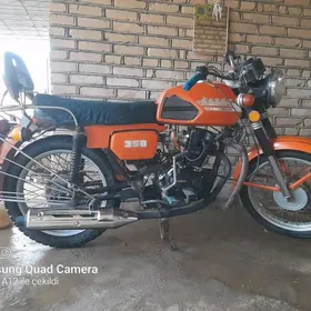 Jawa 300 1980