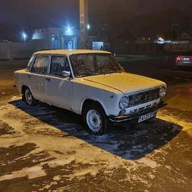 Lada 2104 1980