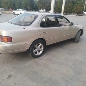 Toyota Camry 1993