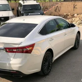 Toyota Avalon 2018