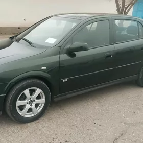 Opel Astra 2000