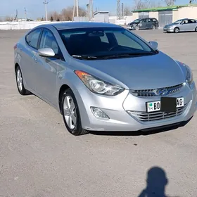 Hyundai Elantra 2011