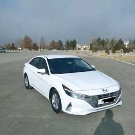 Hyundai Elantra 2020