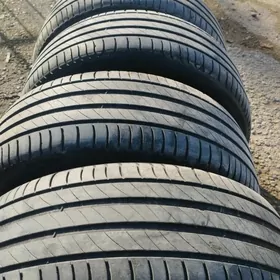 215 55 17 MICHELIN