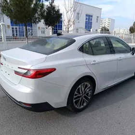 Toyota Camry 2024