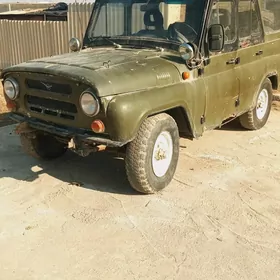 UAZ Profi 1990