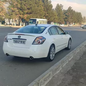 Nissan Altima 2009