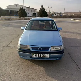 Opel Vectra 1989