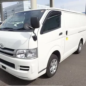 Toyota Hiace 2012