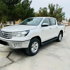 Toyota Hilux 2019