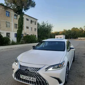 Lexus ES 350 2021