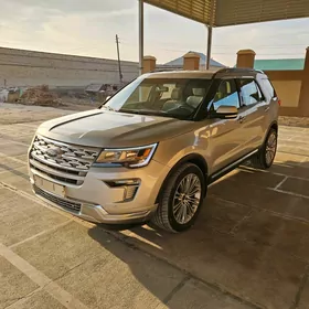 Ford Explorer 2018