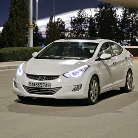 Hyundai Elantra 2012