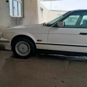 BMW 525 1992