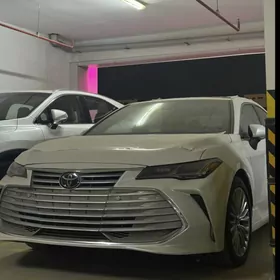 Toyota Avalon 2022