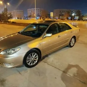 Toyota Camry 2003