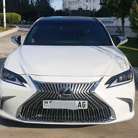 Lexus ES 350 2020