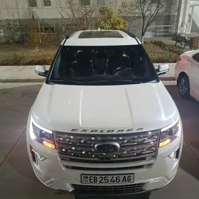 Ford Explorer 2019