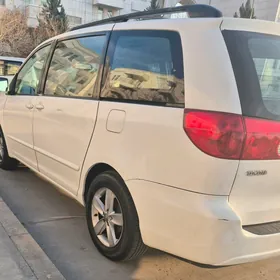 Toyota Sienna 2006