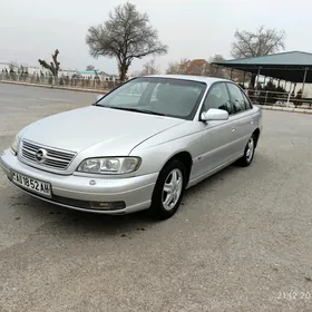 Opel Omega 2001