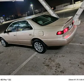 Toyota Camry 1998