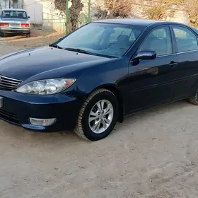 Toyota Camry 2005