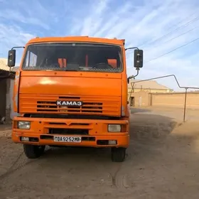 Kamaz 6520 2012