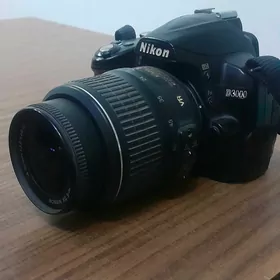 Nikon 3000