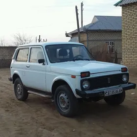 Lada Niva 2002