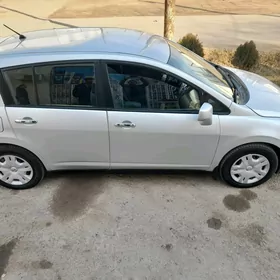 Nissan Versa 2009