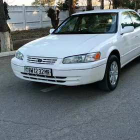 Toyota Camry 1998