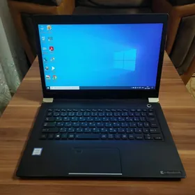 noutbuk Toshiba core i5