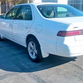 Toyota Camry 1998