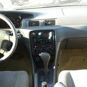 Toyota Camry 2000